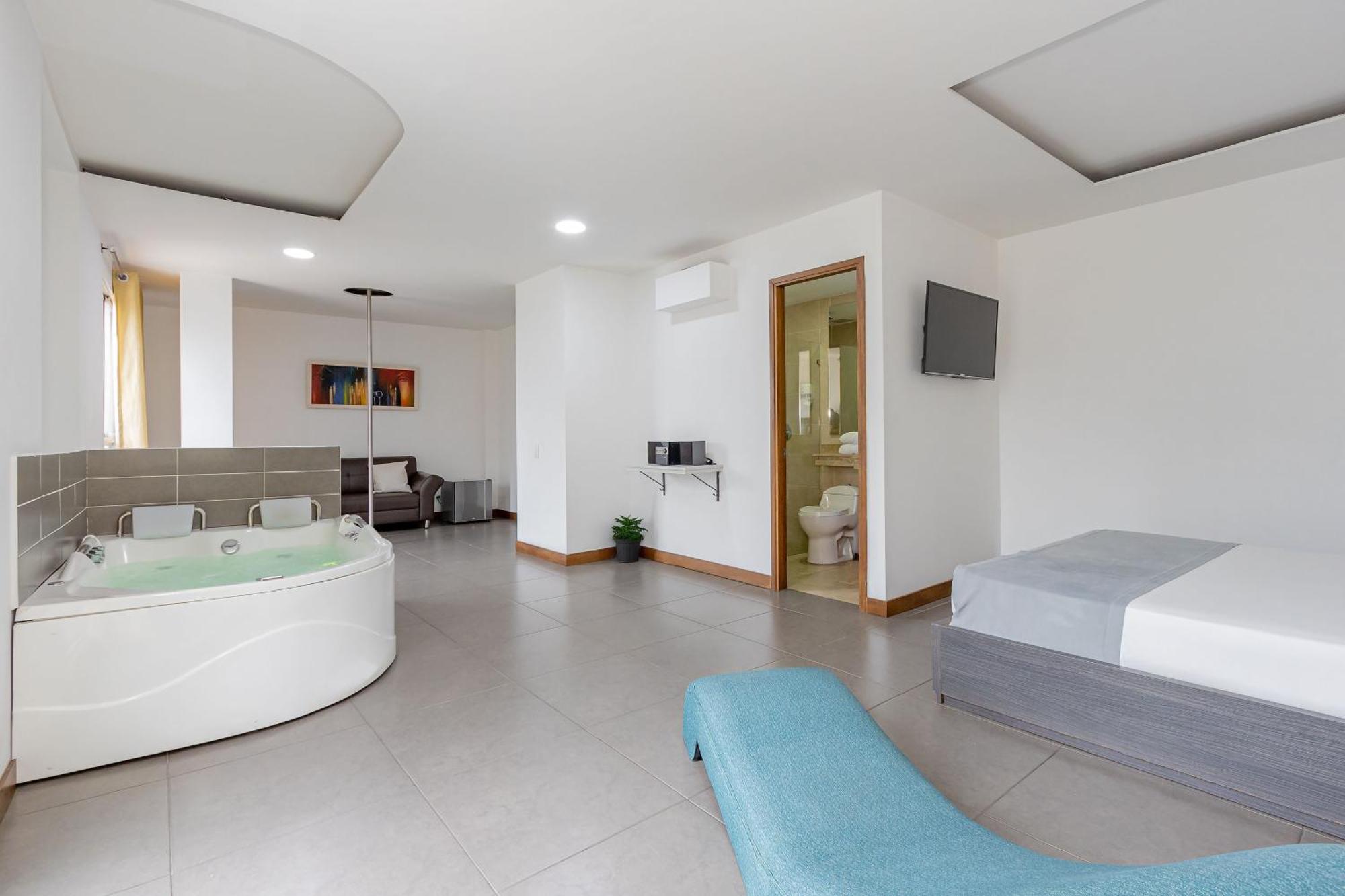 Hotel Prada Bello Εξωτερικό φωτογραφία